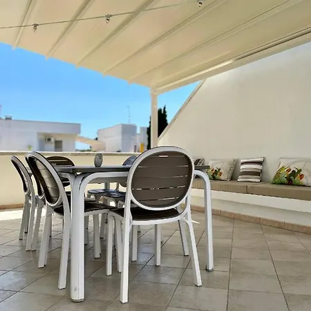 Attico Margherita - La Terrazza Sul Mare 加利波利
