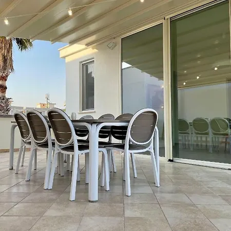 Attico Margherita - La Terrazza Sul Mare Сasa de vacaciones